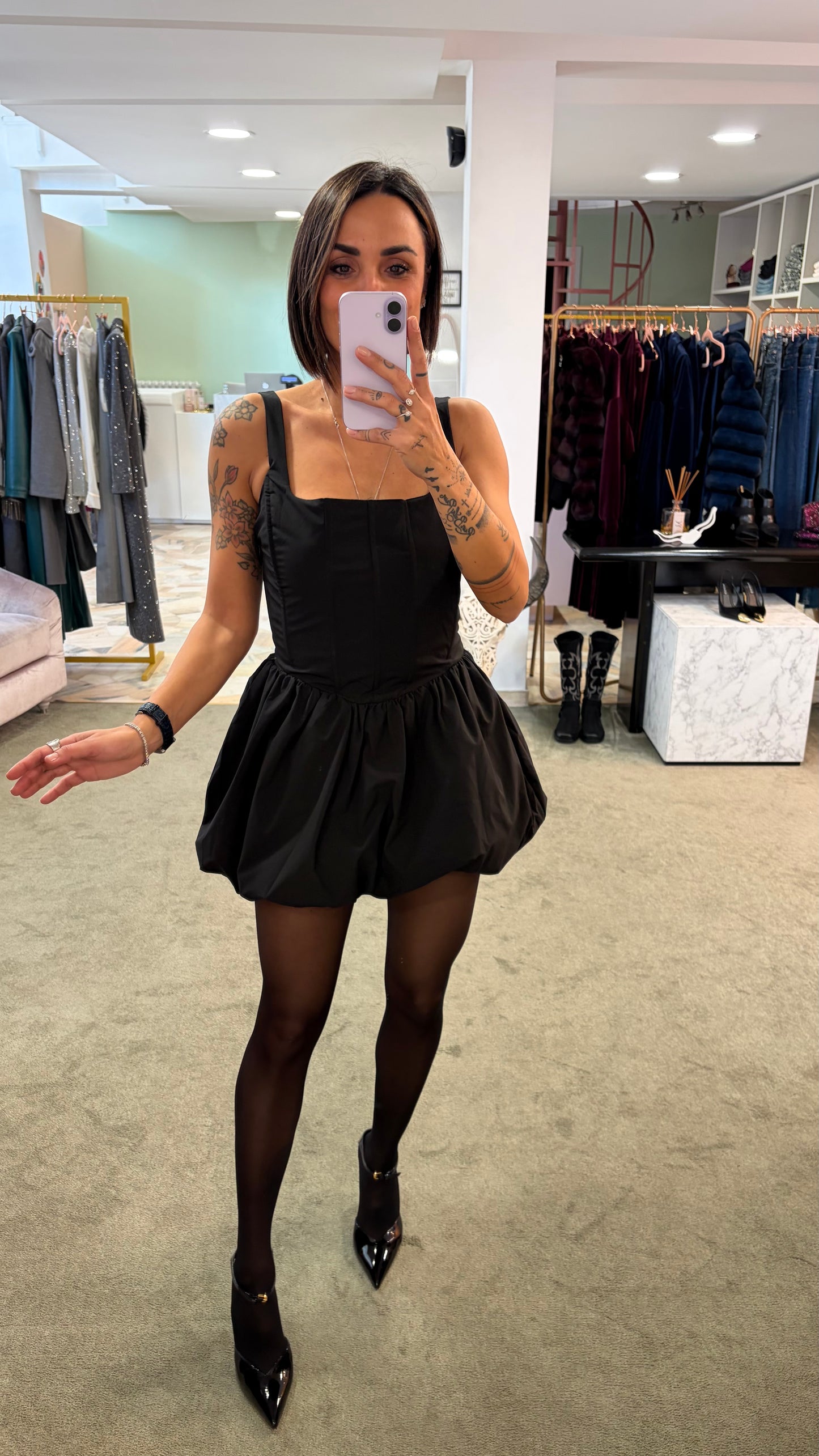 Abito bustino mini nero con gonna baloon gl