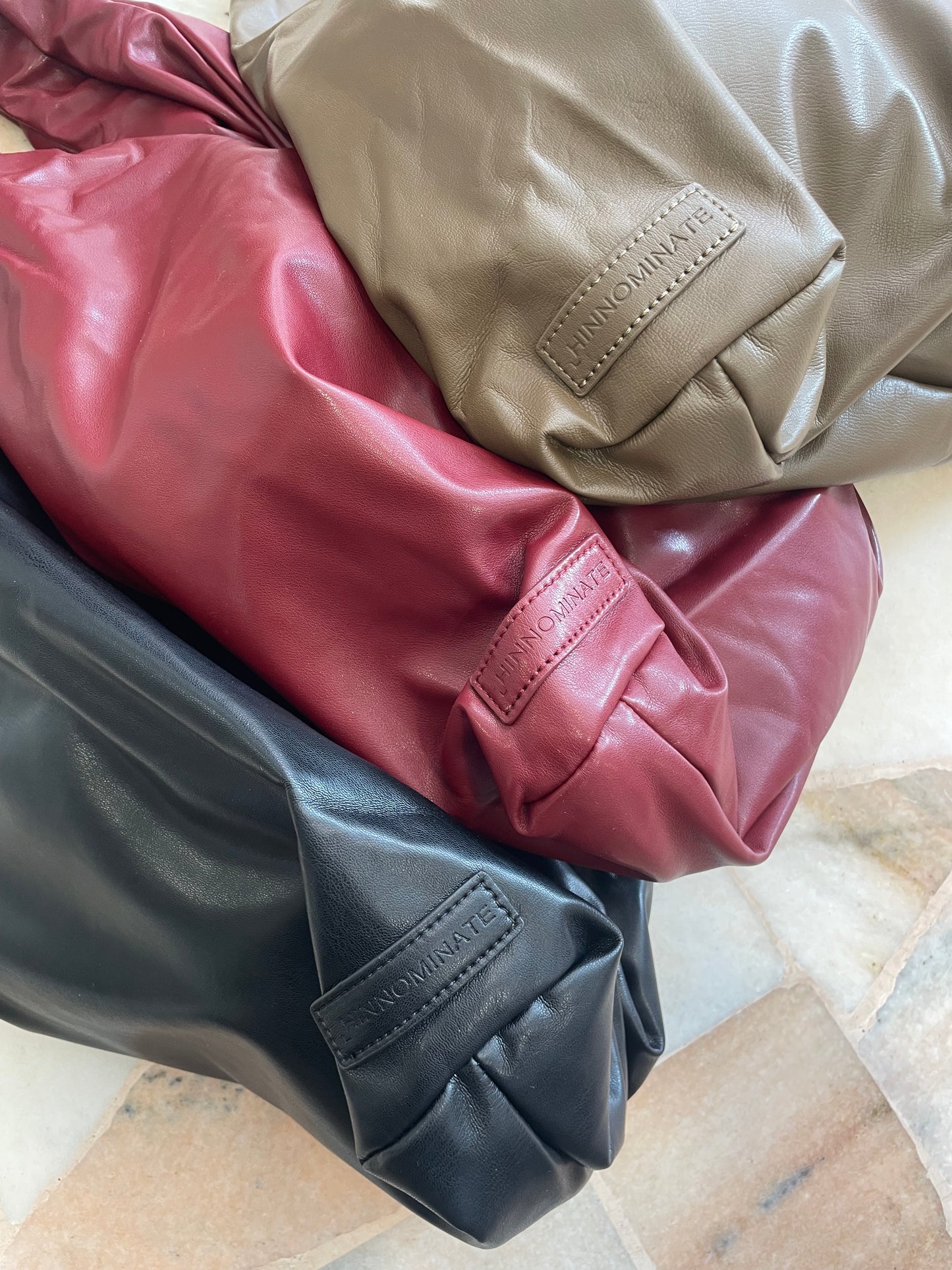 Hobo bag grande nera Hinnominate