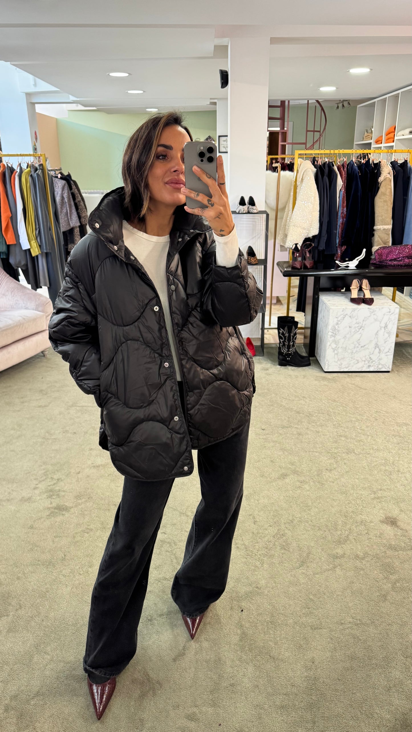 Piumino stella nero trapuntato jx