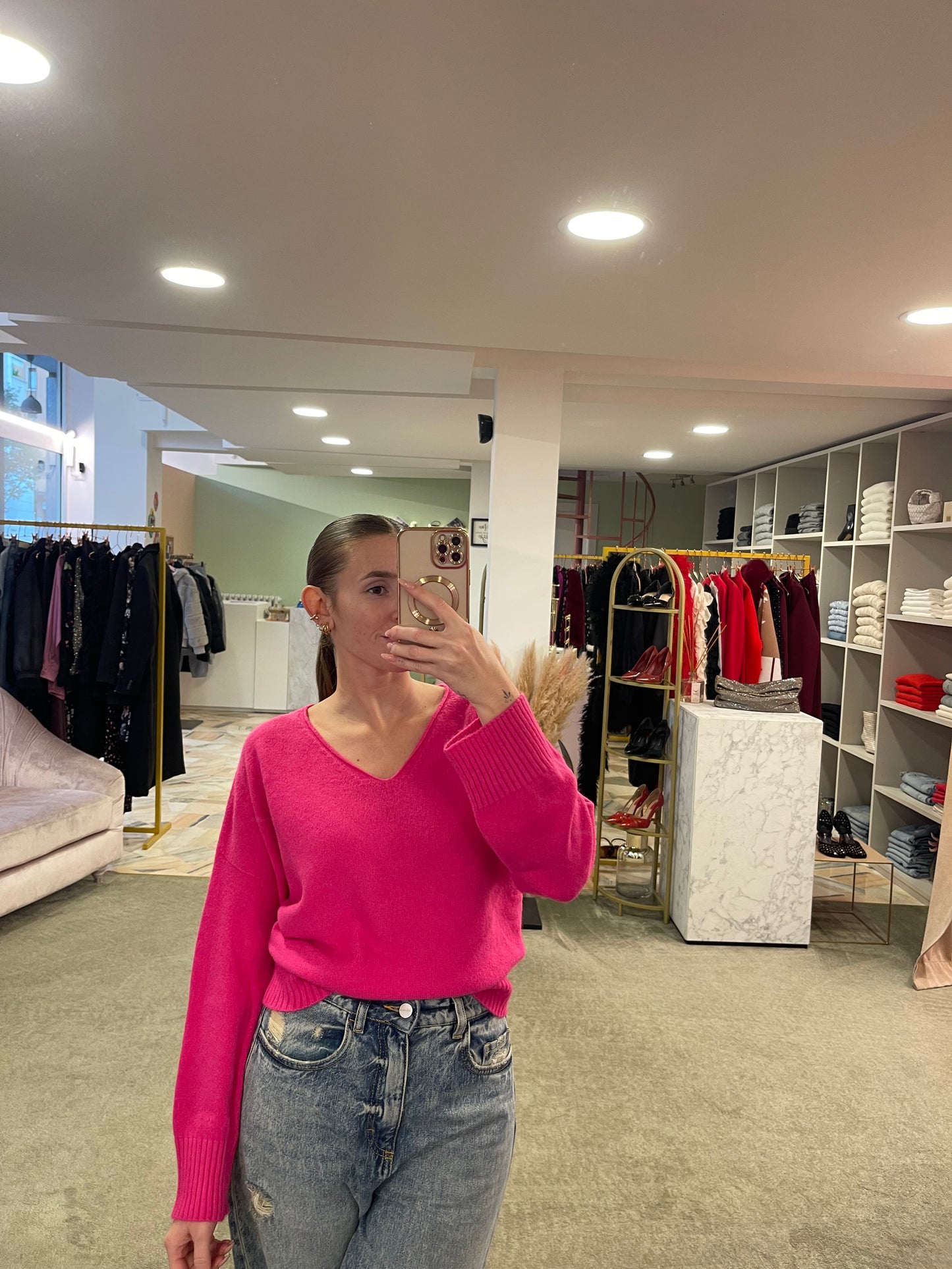 Maglione fucsia scatoletta scollo a v