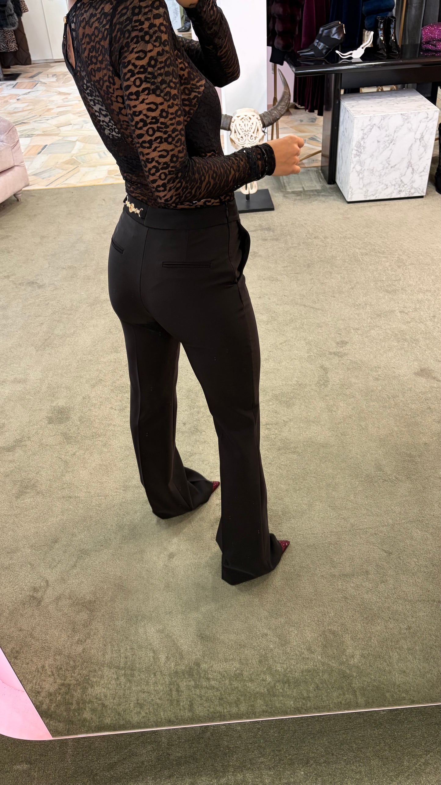 Pantaloni neri zampa fr