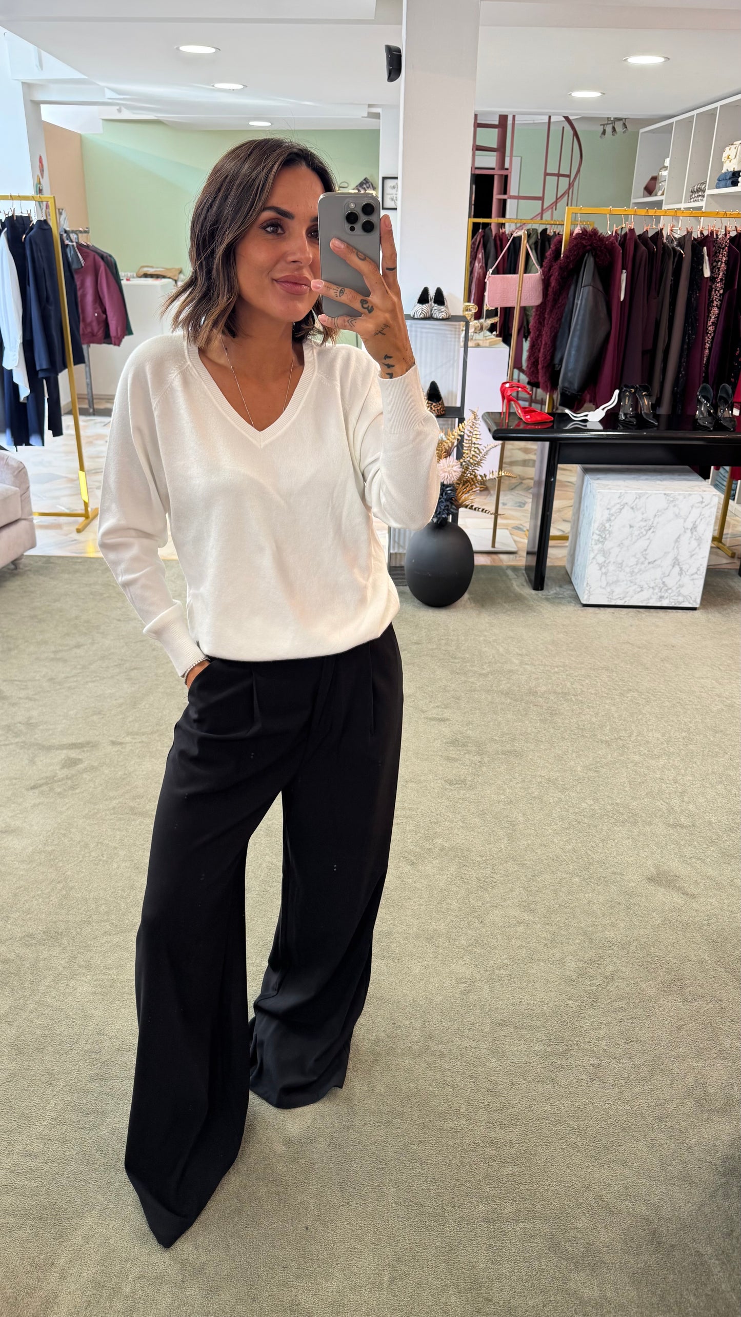 Pantaloni neri venus con pences wide leg sy
