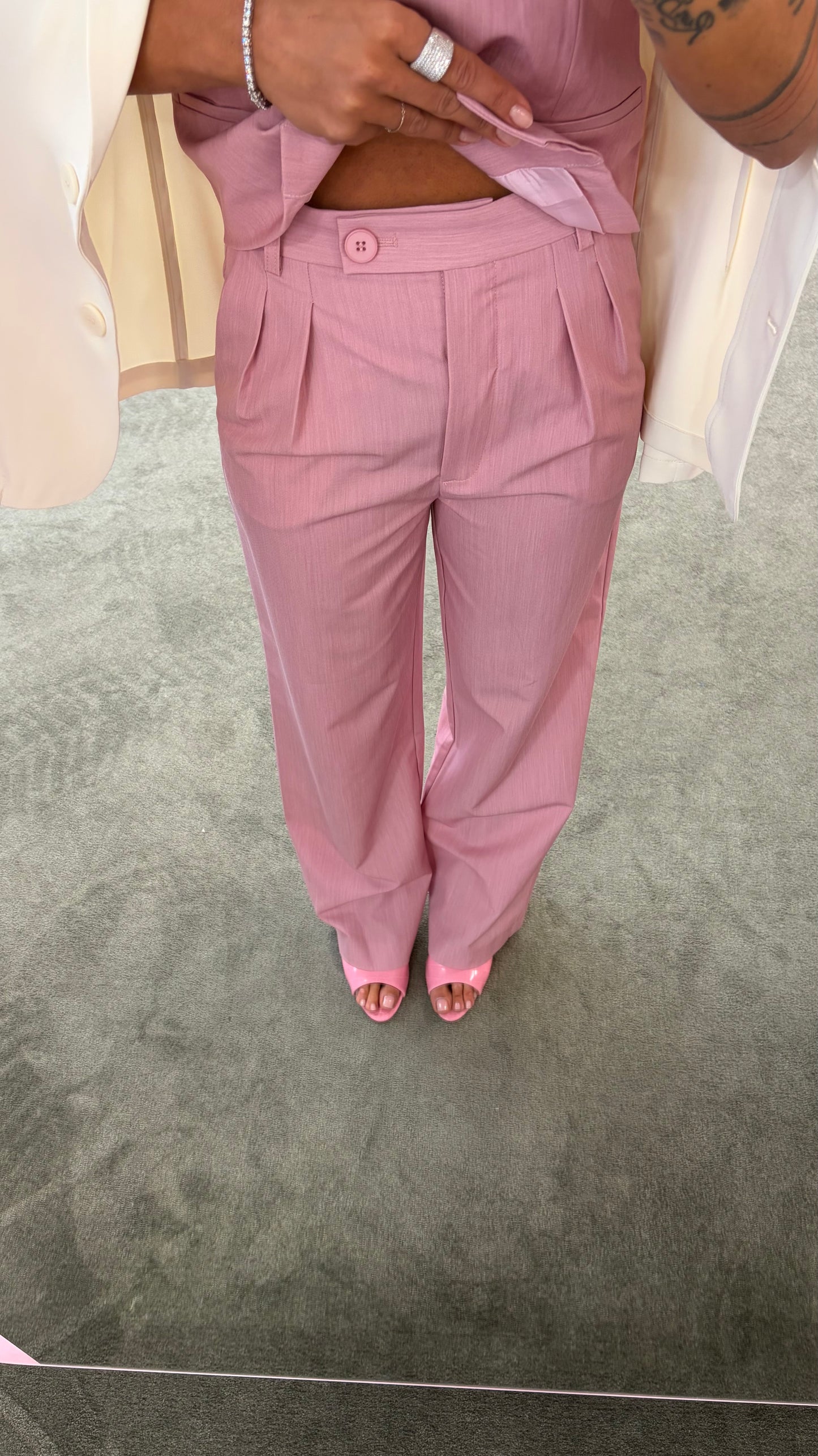 Pantaloni rosa wide leg vita alta doppia pences ay