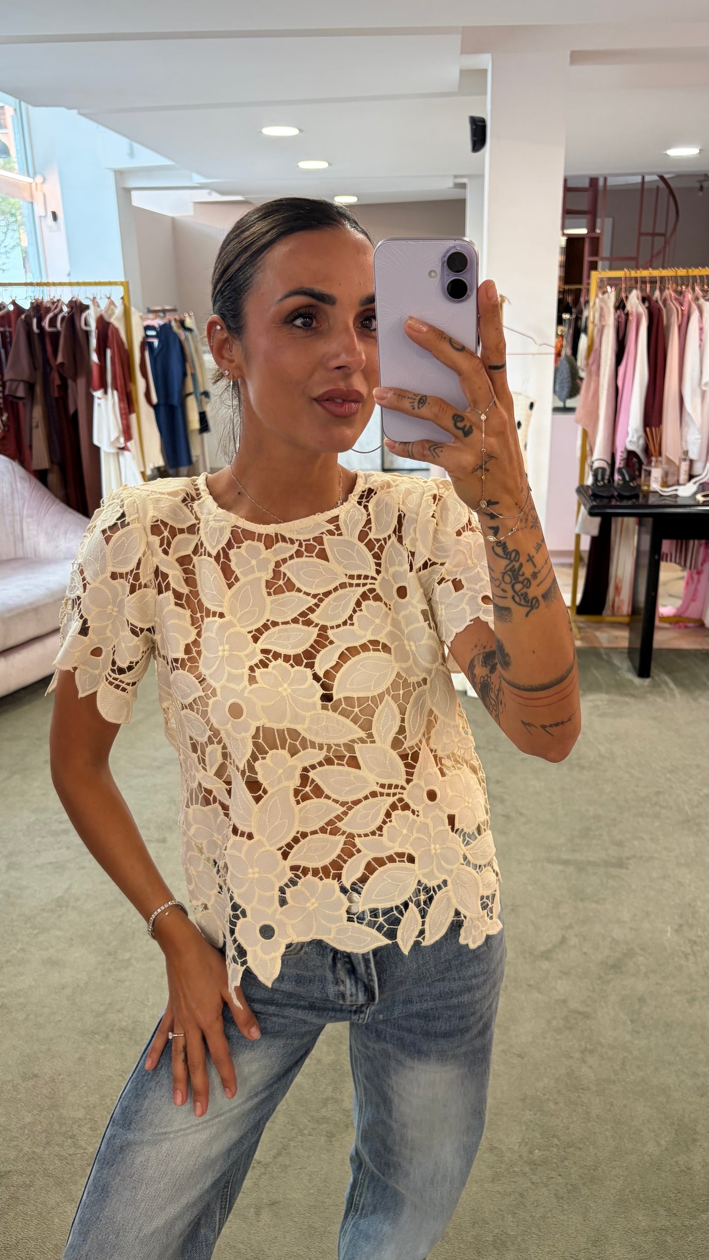 Maglia crema foglie traforata manica corta sy