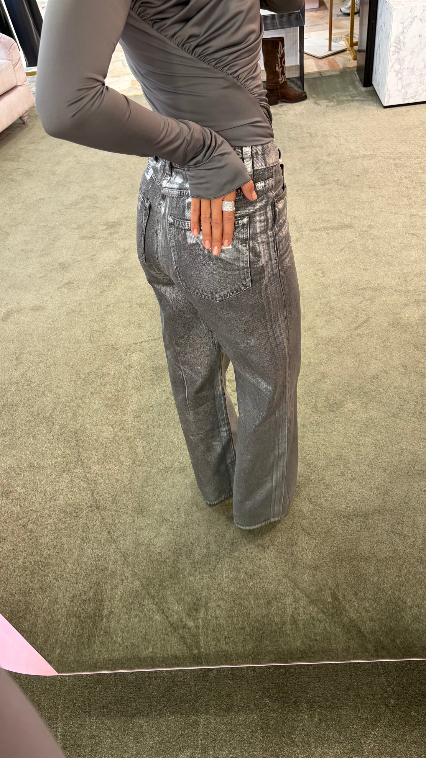 Jeans straight grigio argento spalmato fr