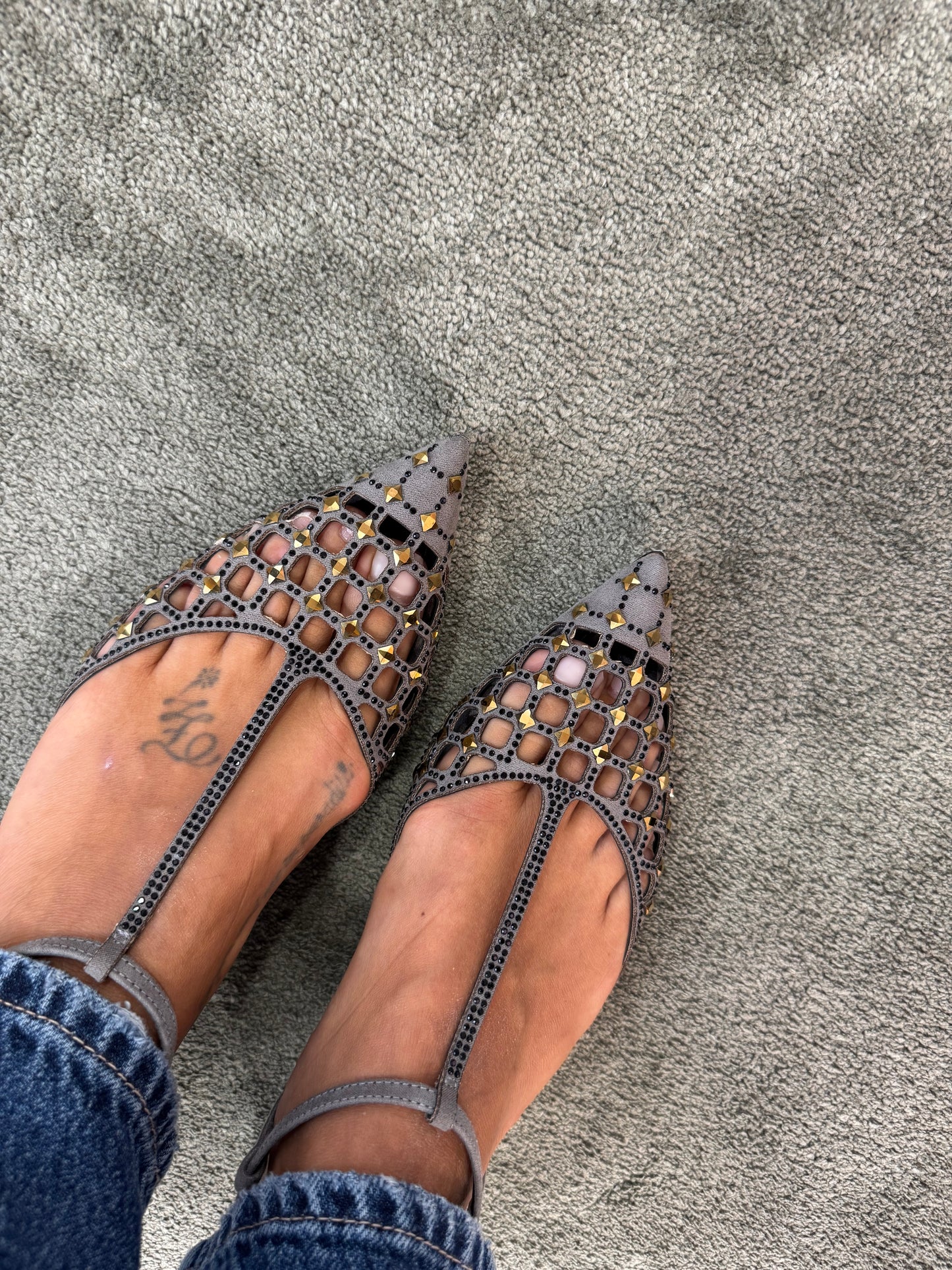 Slingback grigia a rete crystal