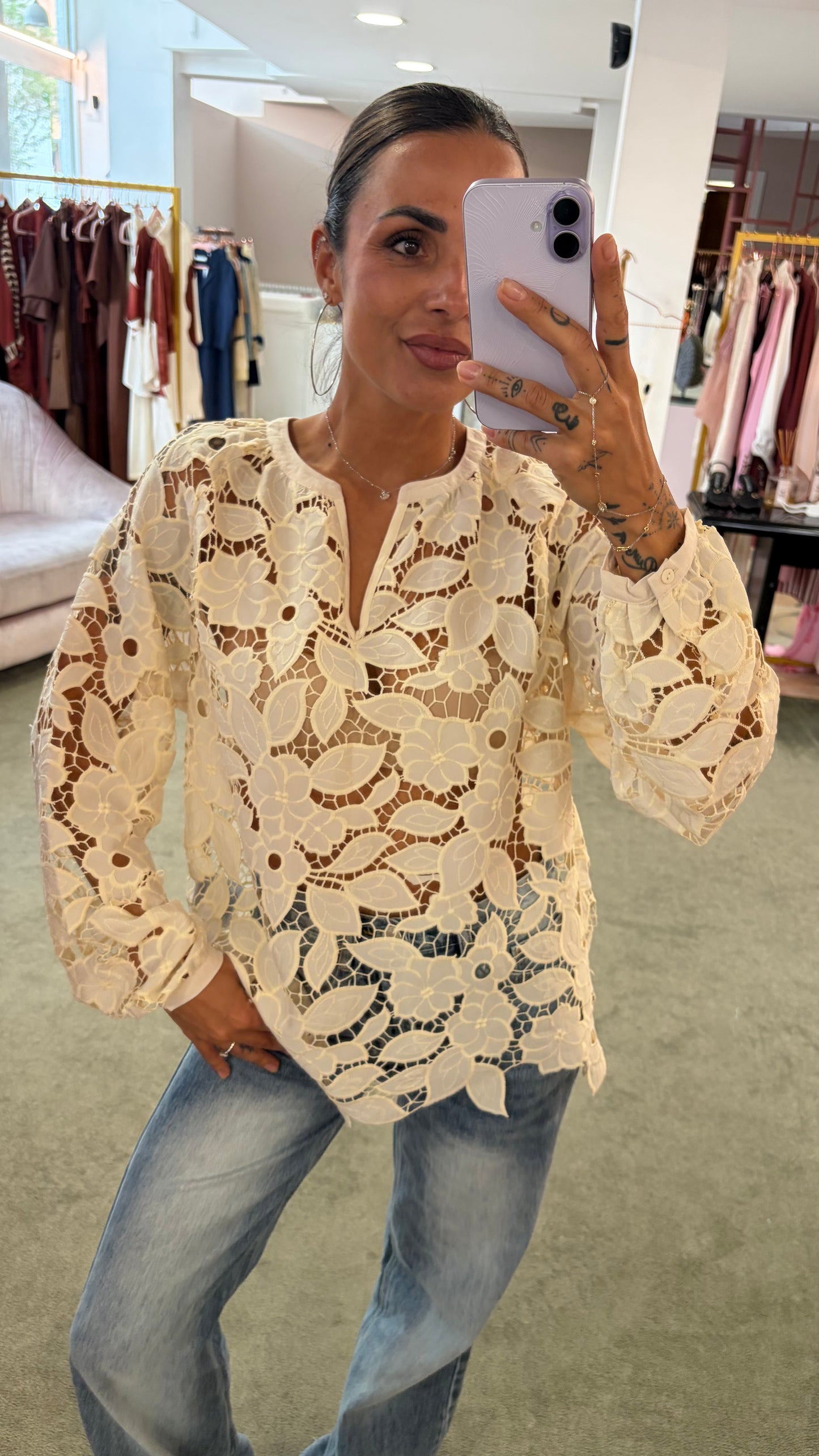 Camicia coreana crema  foglie traforata manica lunga sy