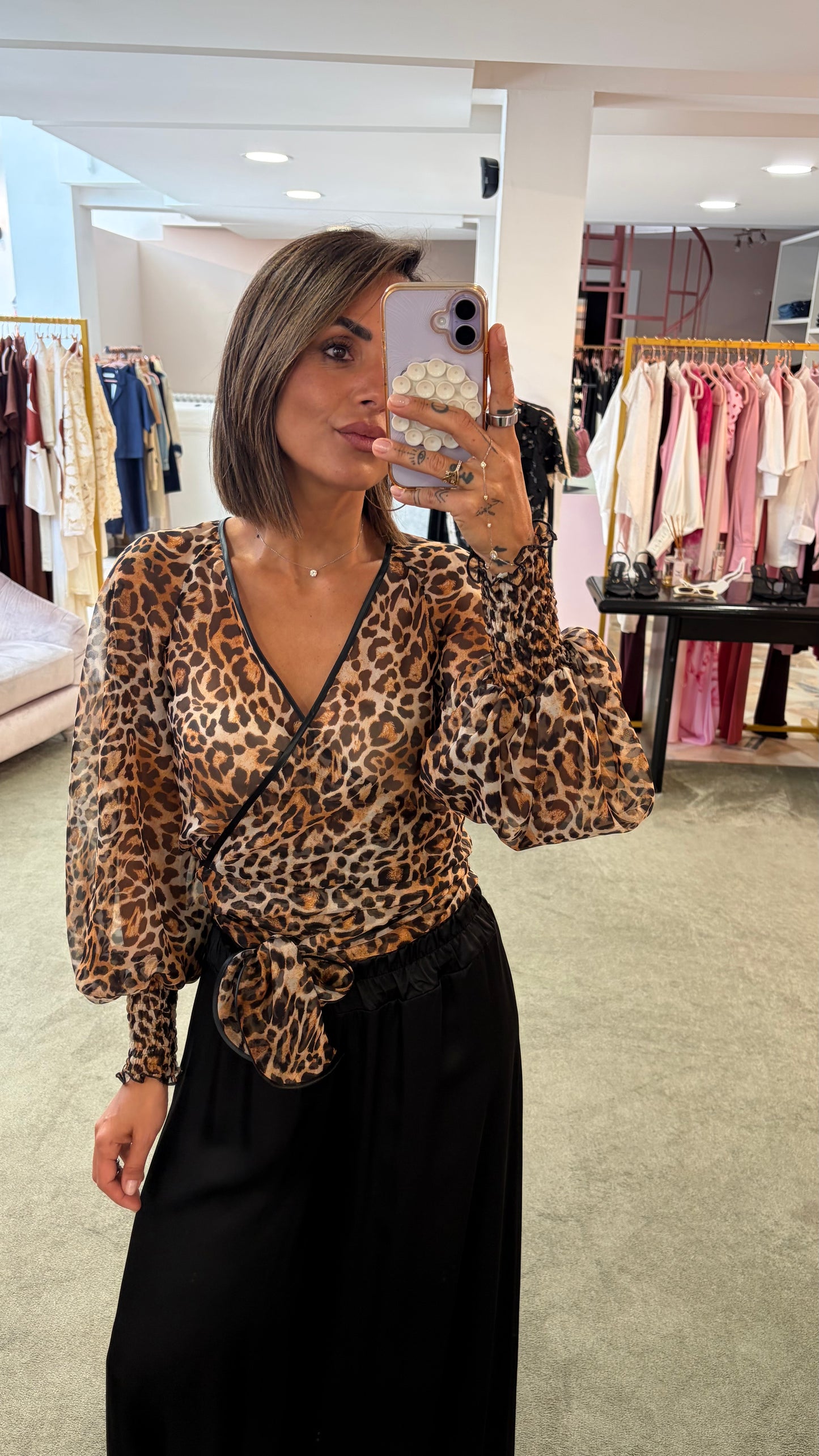Camicia leopardata con fusciacca mq
