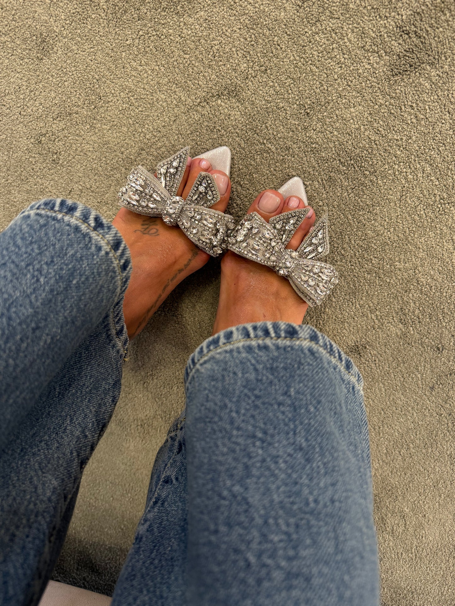 Sandalo cinderella argento con fiocco