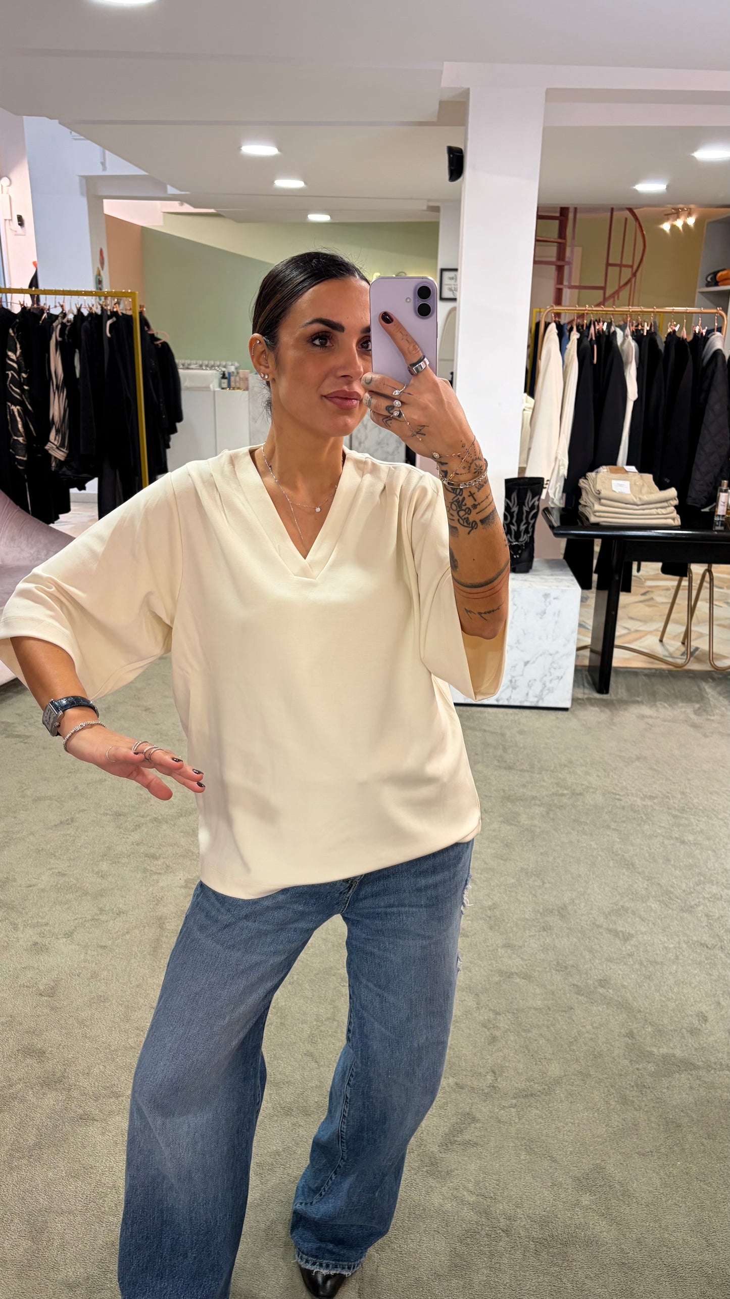 Felpa t-shirt scollo a v in modal panna mezza manica sy