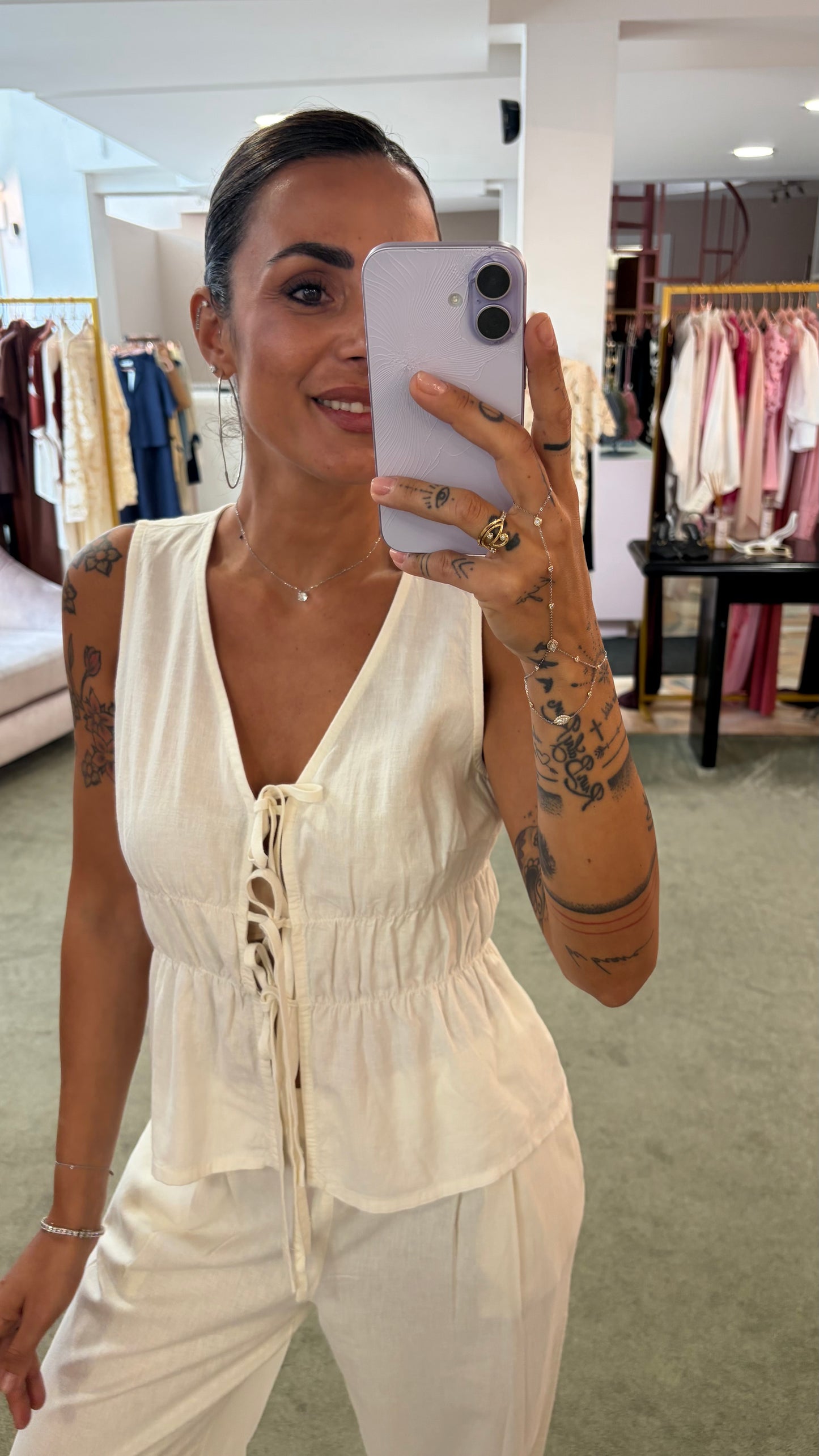 Canotta gilet bianco panna con fiocchetti jx