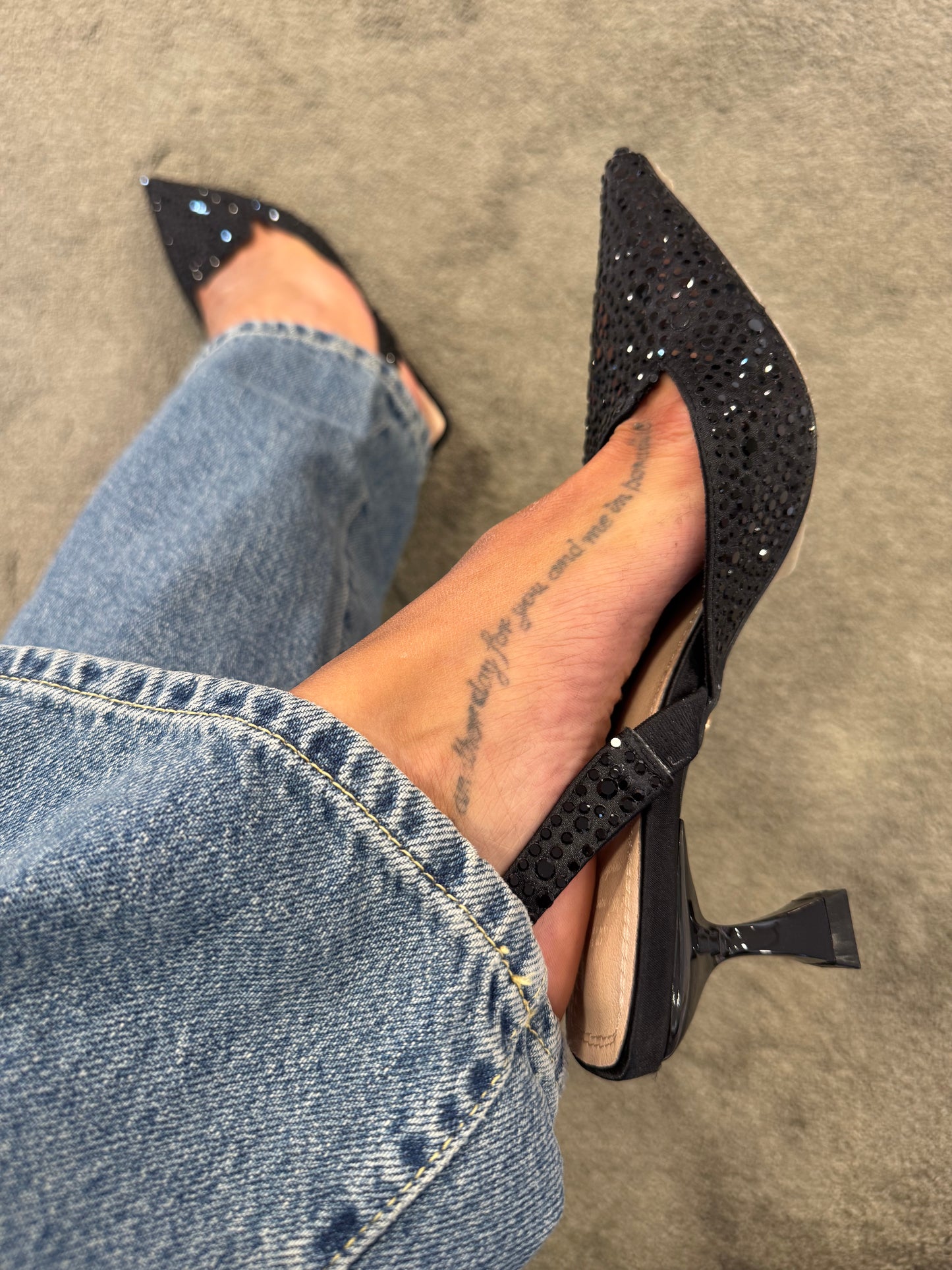 Slingback nera cristalli