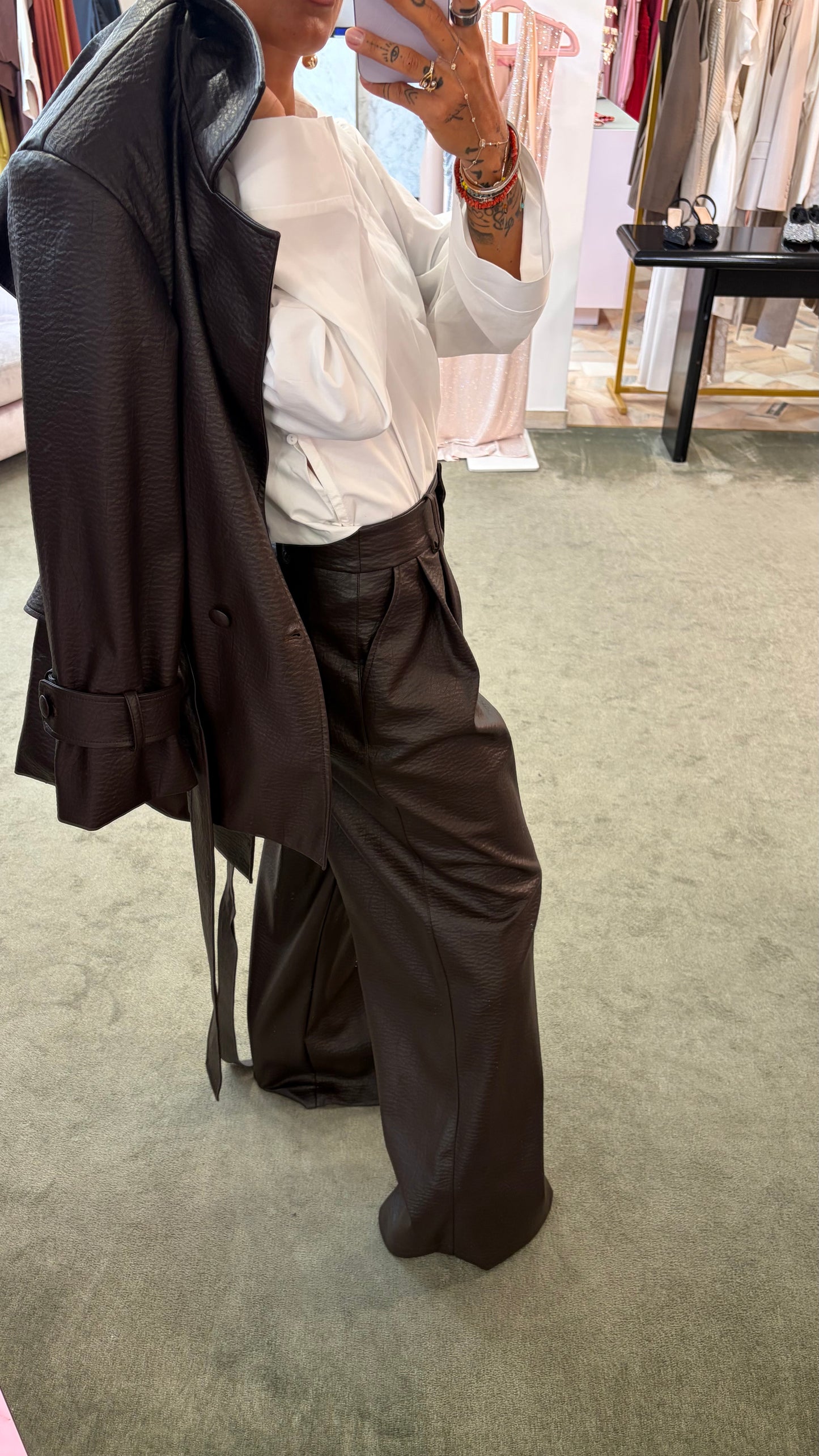 Pantaloni marroni testa di moro ecopelle martellata Actualee