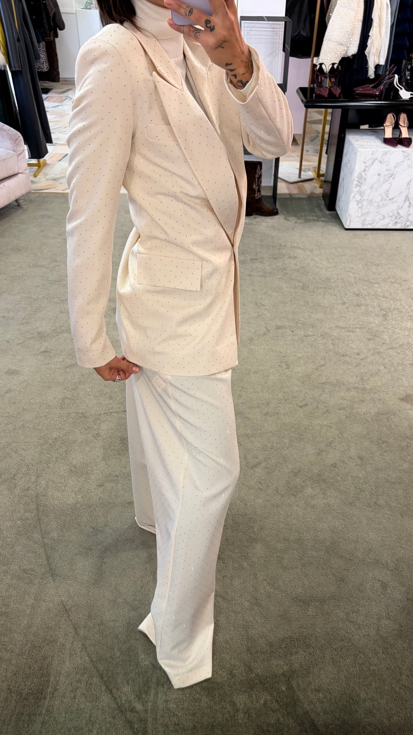 Pantaloni crema in raso crystal wide leg Actualee