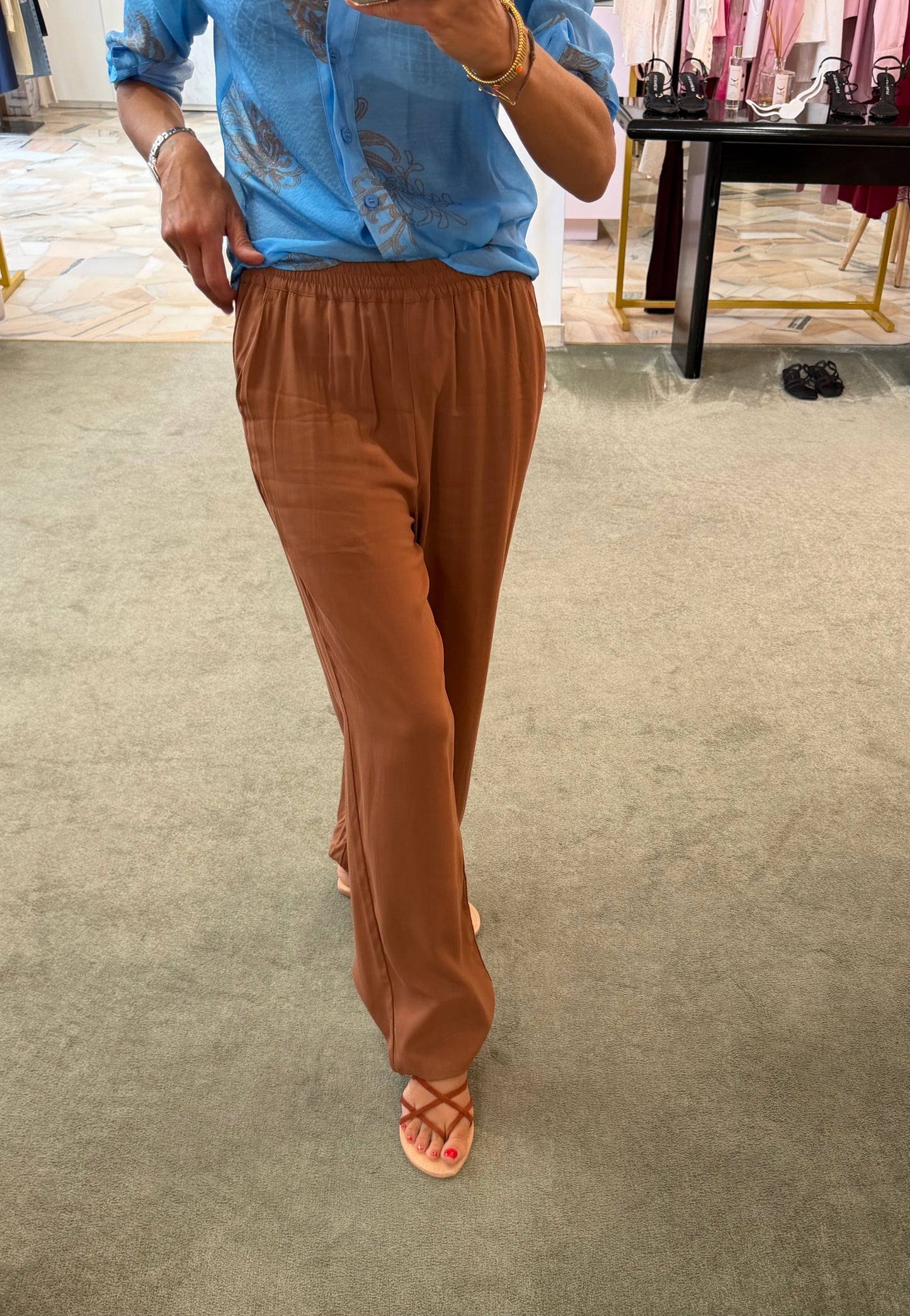 Pantaloni radia mattone in viscosa con elastico in vita sy