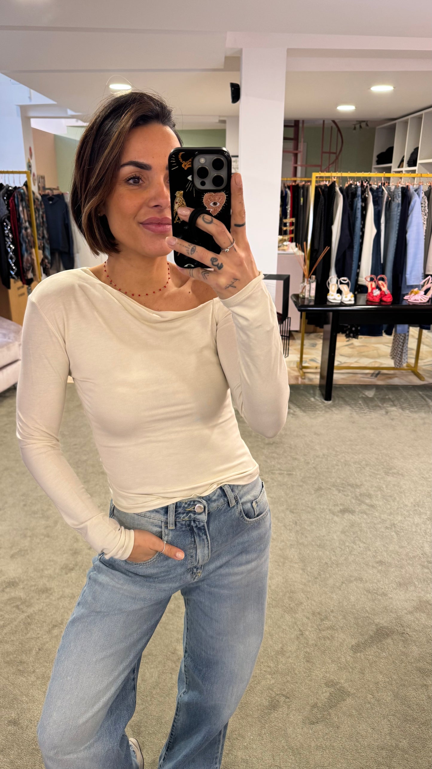 Maglia monospalla panna sottogiacca