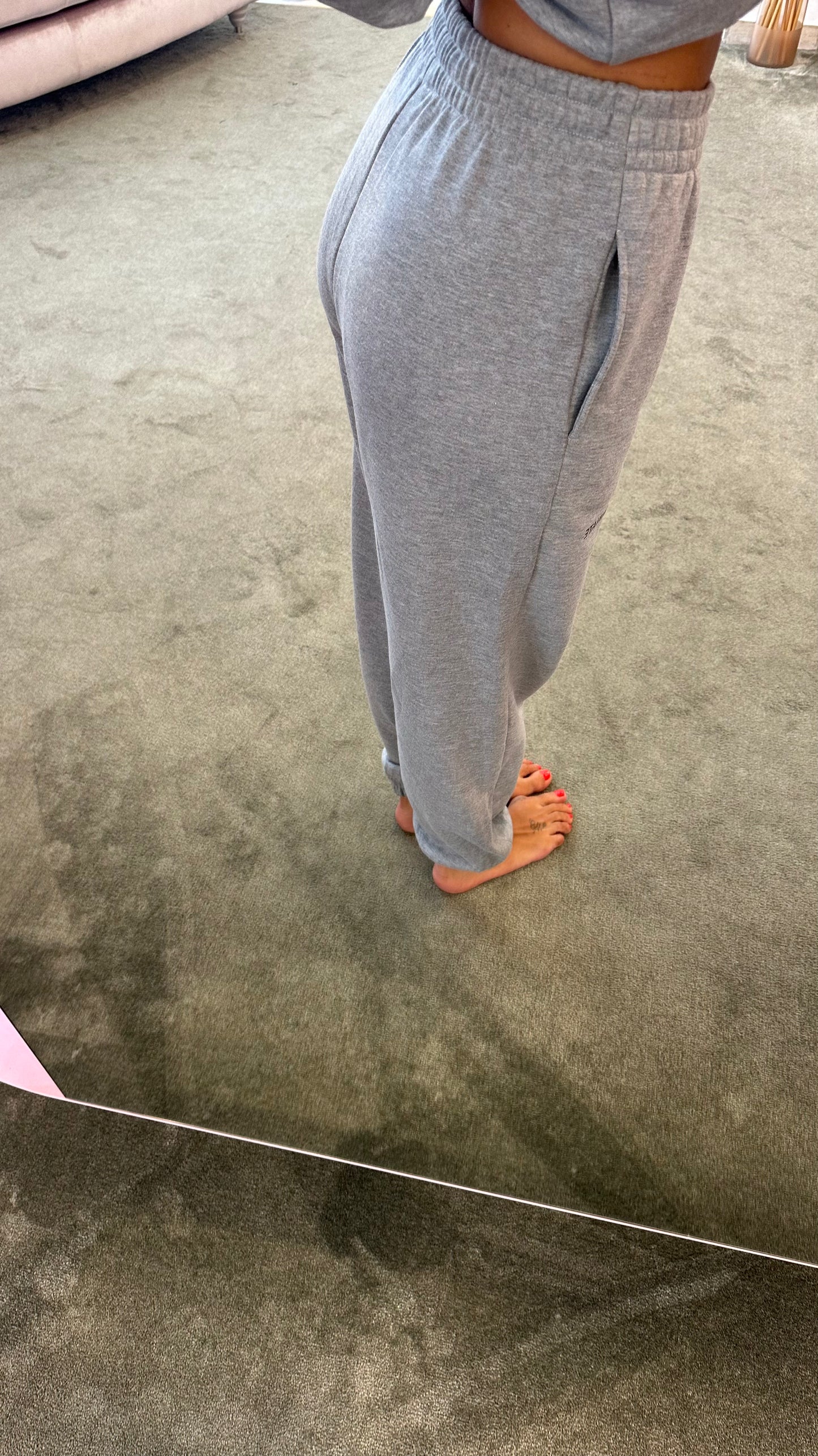 Joggers grigi hinnominate