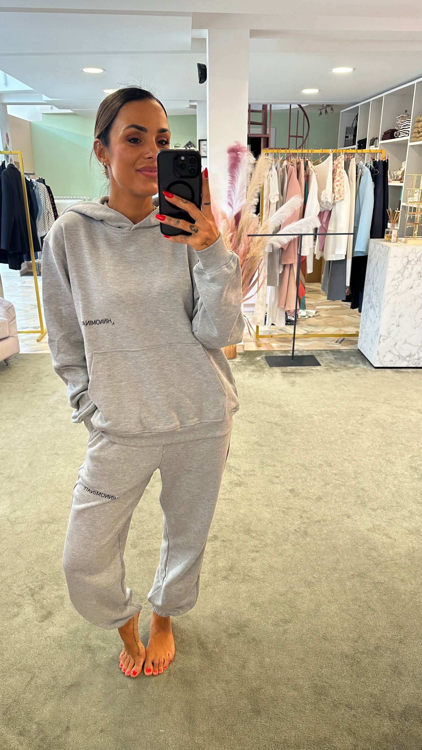 Joggers grigi hinnominate