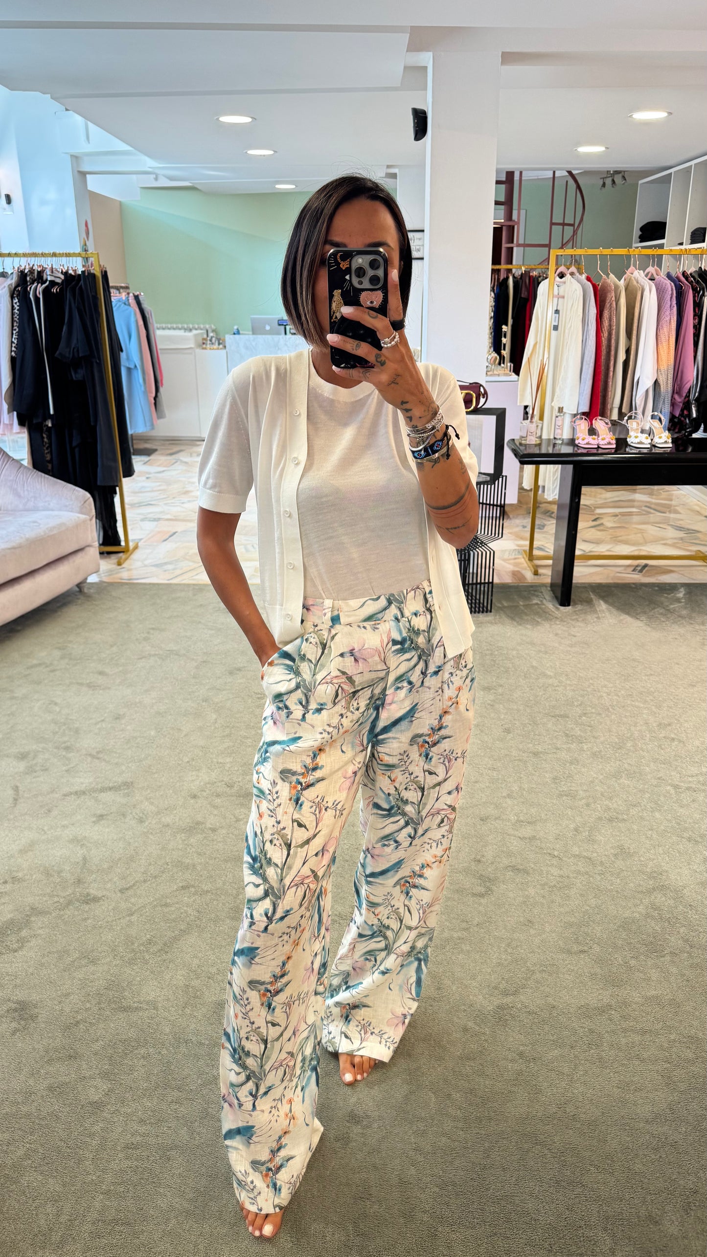 Pantaloni fantasia fiori verde Actualee