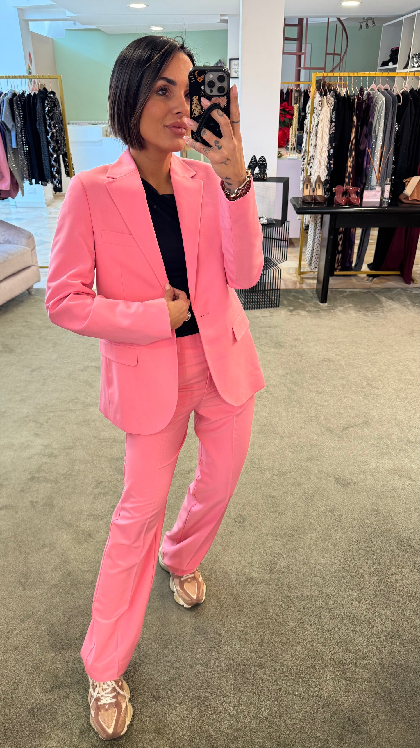 Pantaloni rosa jx
