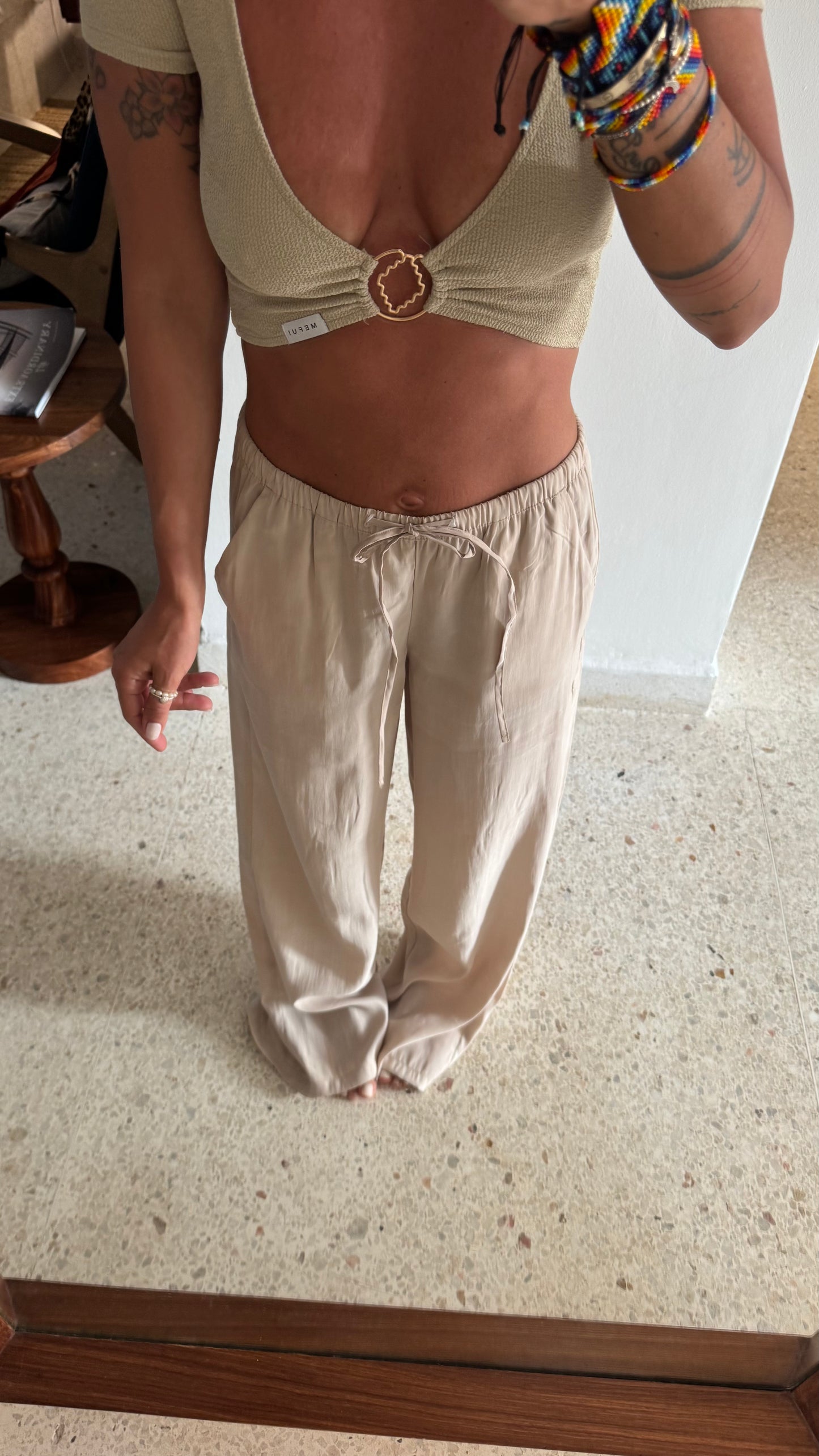 Pantaloni beige in modal con coulisse jx
