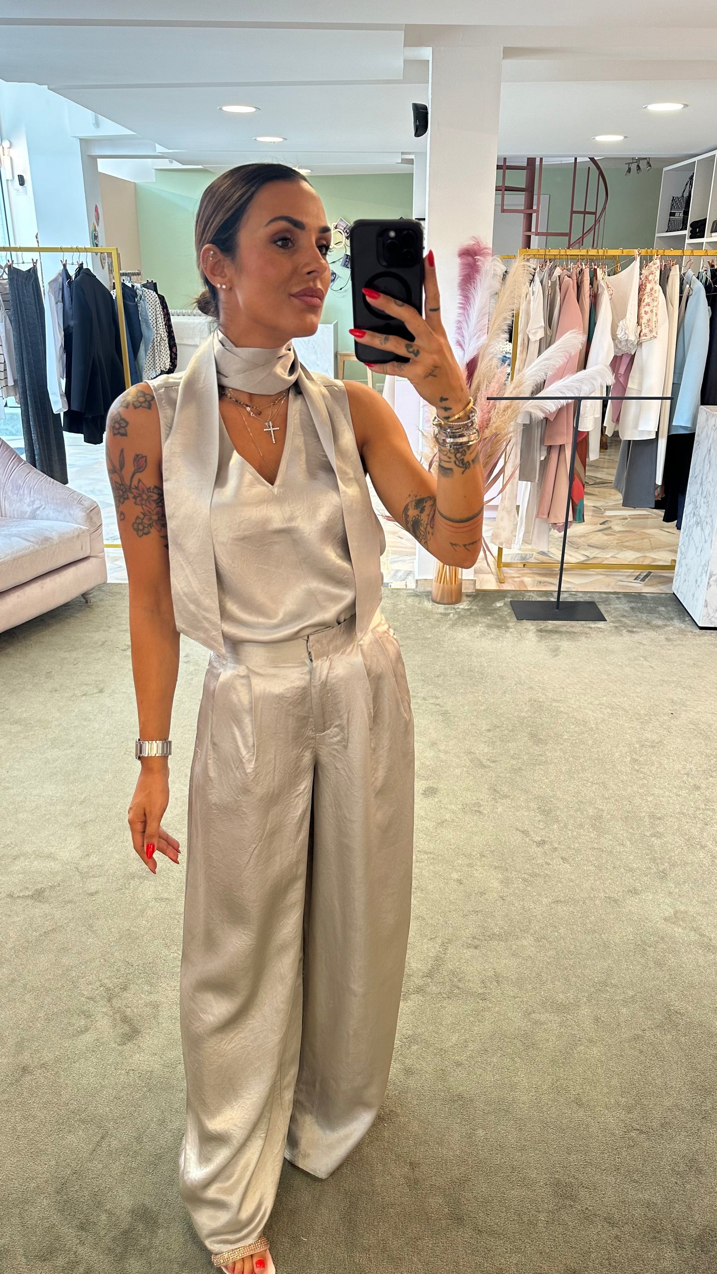 Pantaloni satin argento wide leg