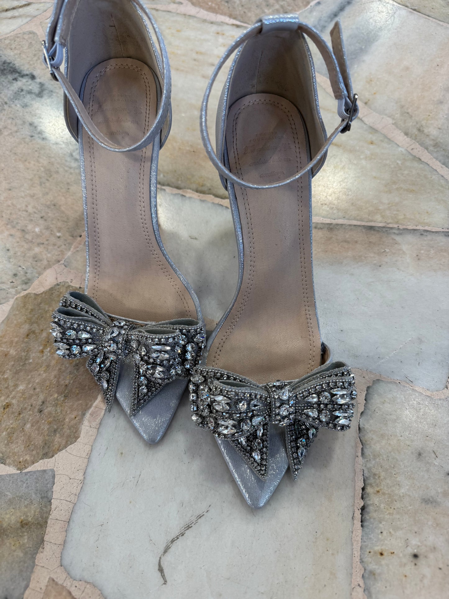 Sandalo cinderella argento con fiocco