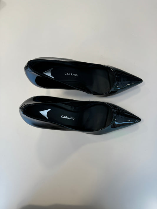 Décolleté in vernice nera
