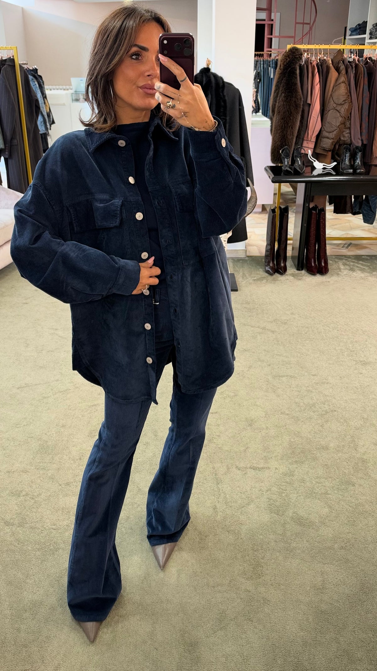 Pantaloni flare in velluto a costine fr