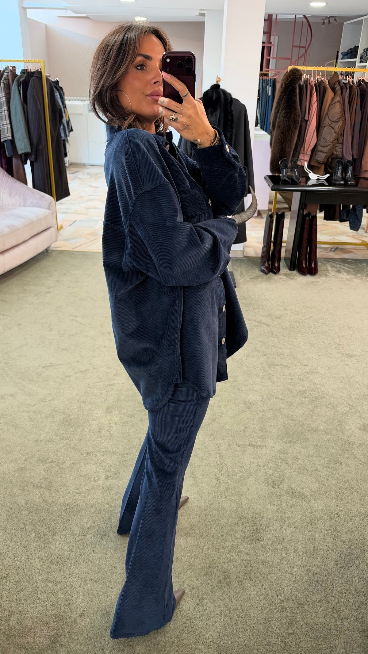 Pantaloni flare in velluto a costine fr