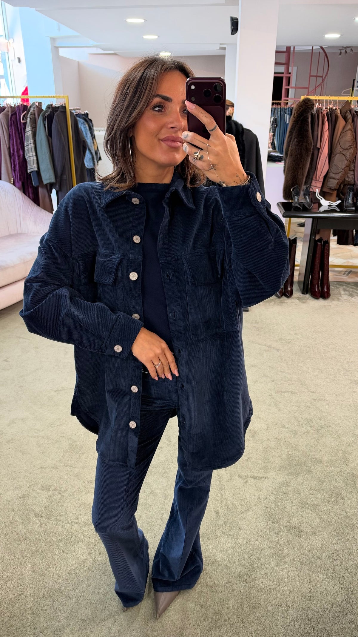 Pantaloni flare in velluto a costine fr