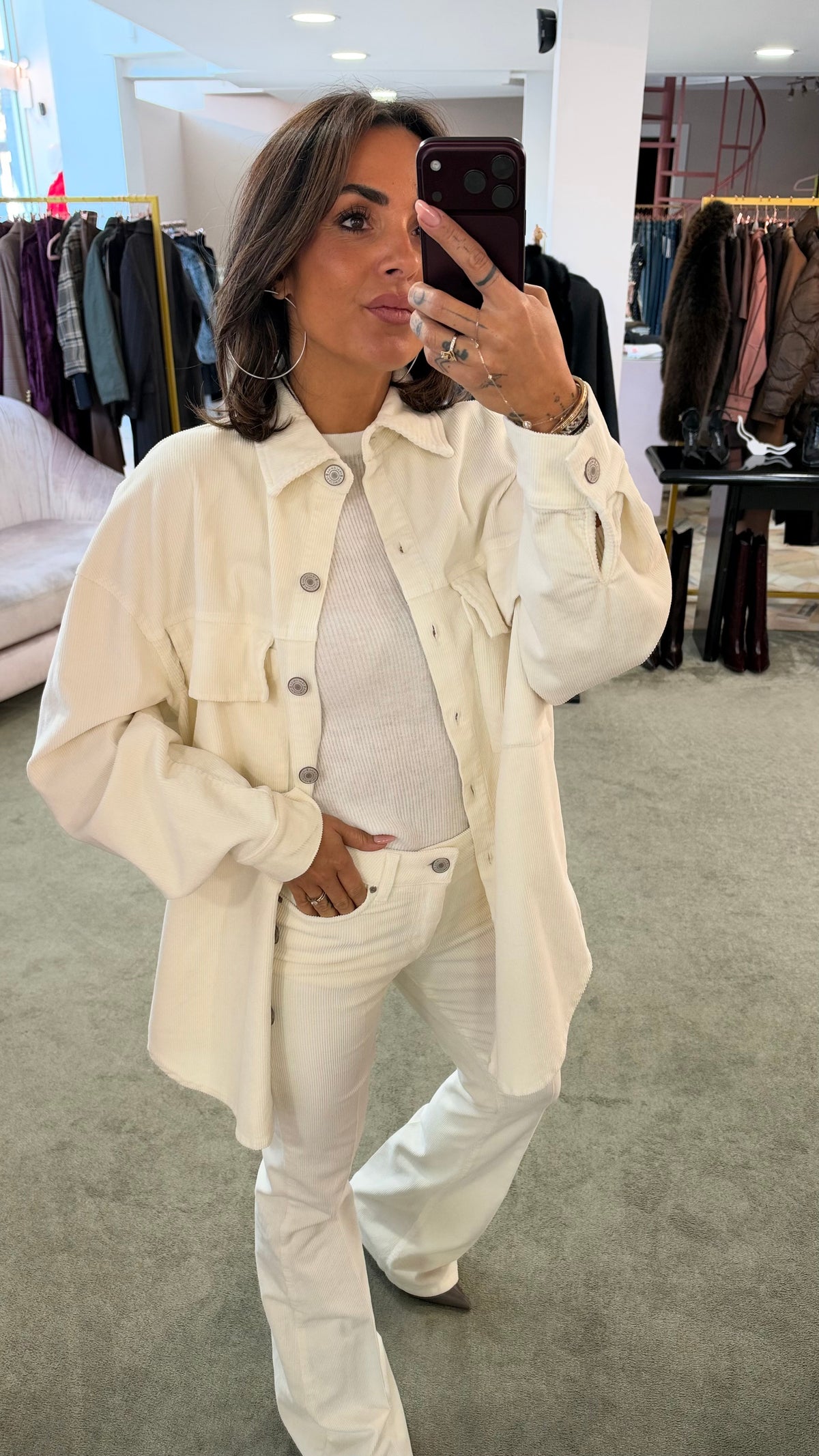 Pantaloni flare in velluto a costine fr