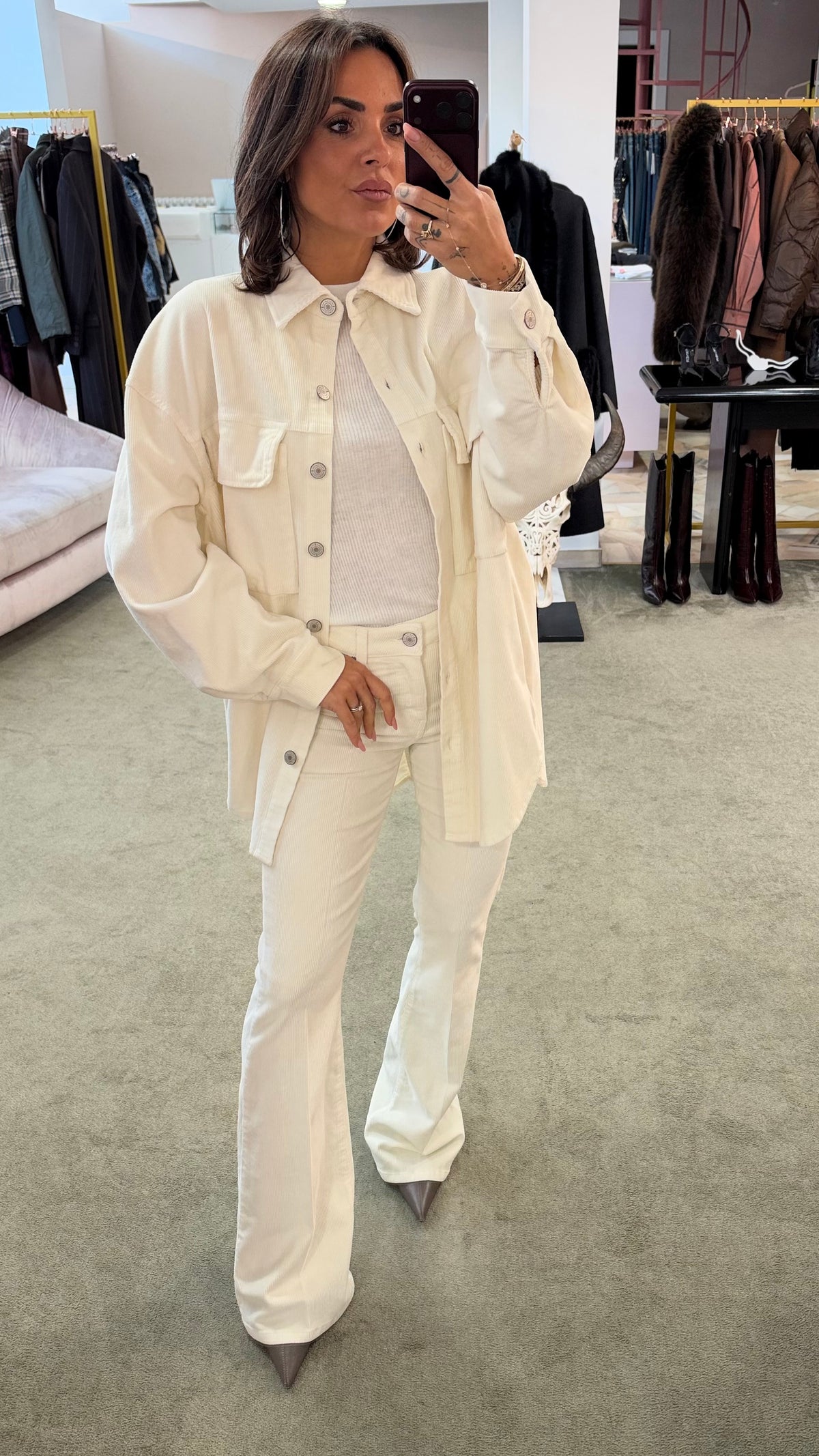Pantaloni flare in velluto a costine fr