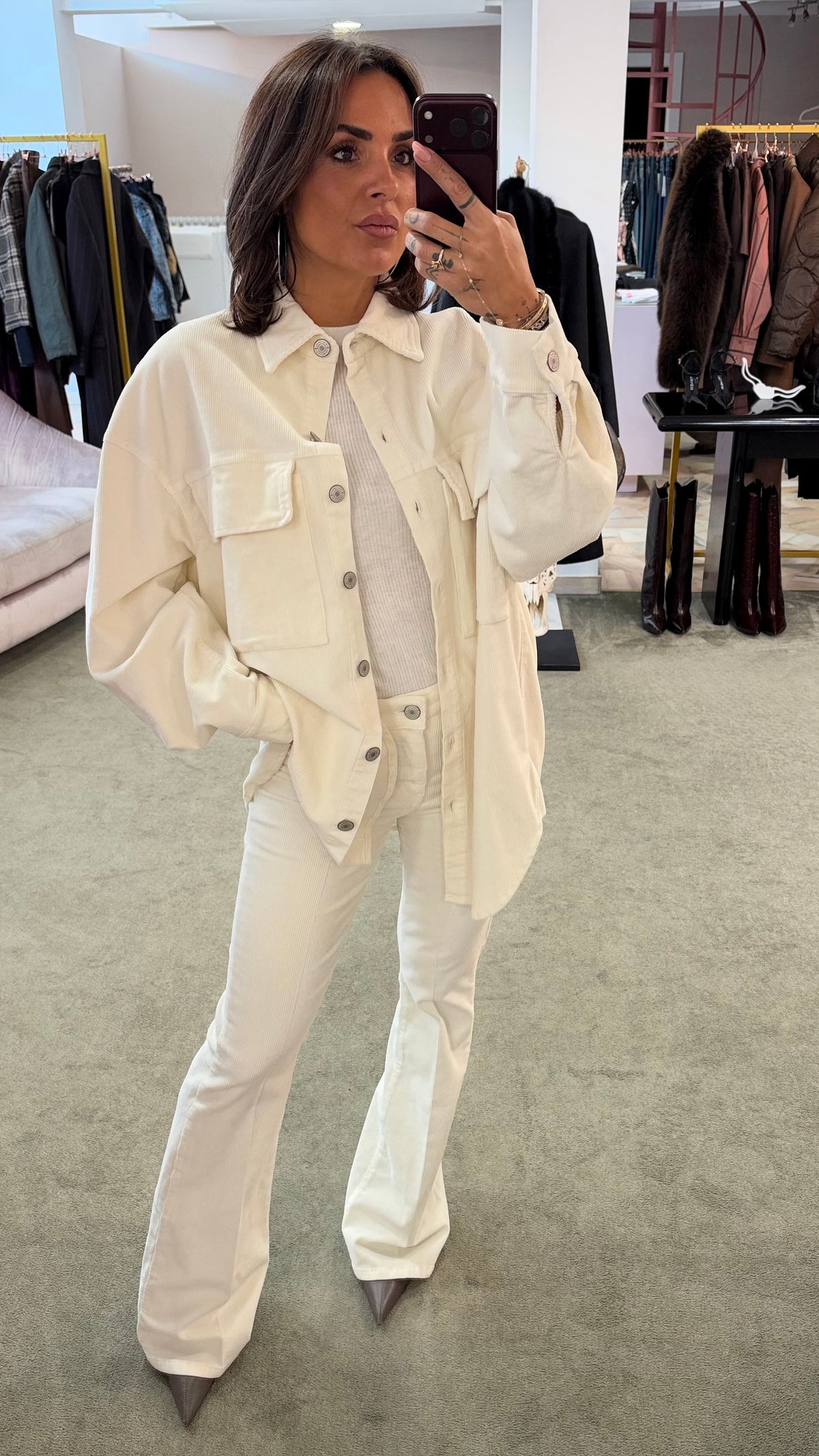 Pantaloni flare in velluto a costine fr